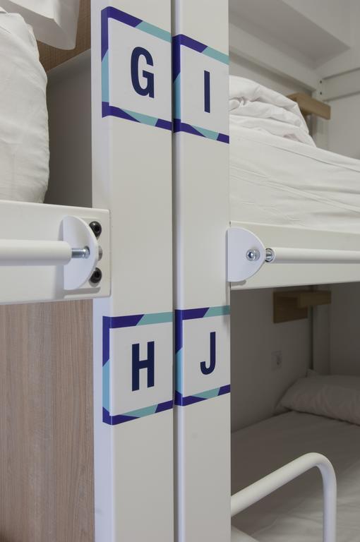Up Hostel Valencia Ngoại thất bức ảnh