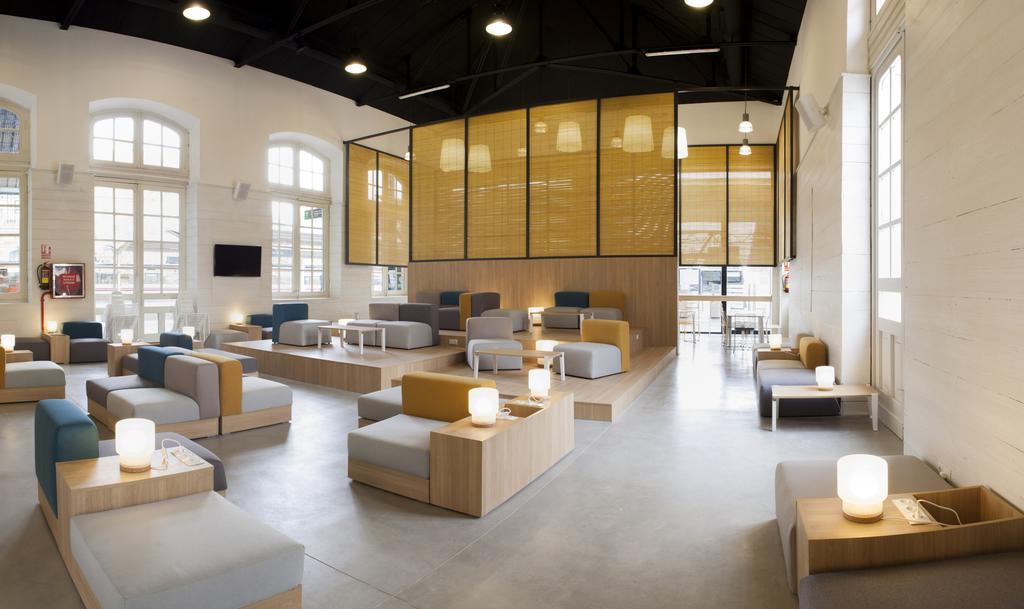 Up Hostel Valencia Ngoại thất bức ảnh