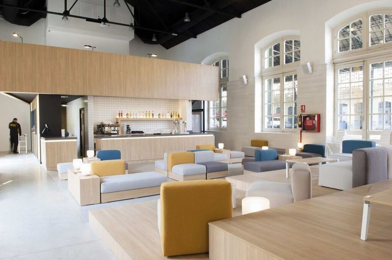 Up Hostel Valencia Ngoại thất bức ảnh
