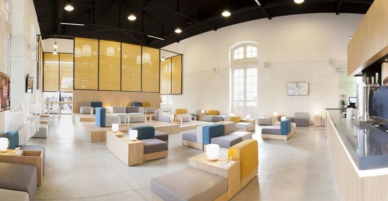 Up Hostel Valencia Ngoại thất bức ảnh