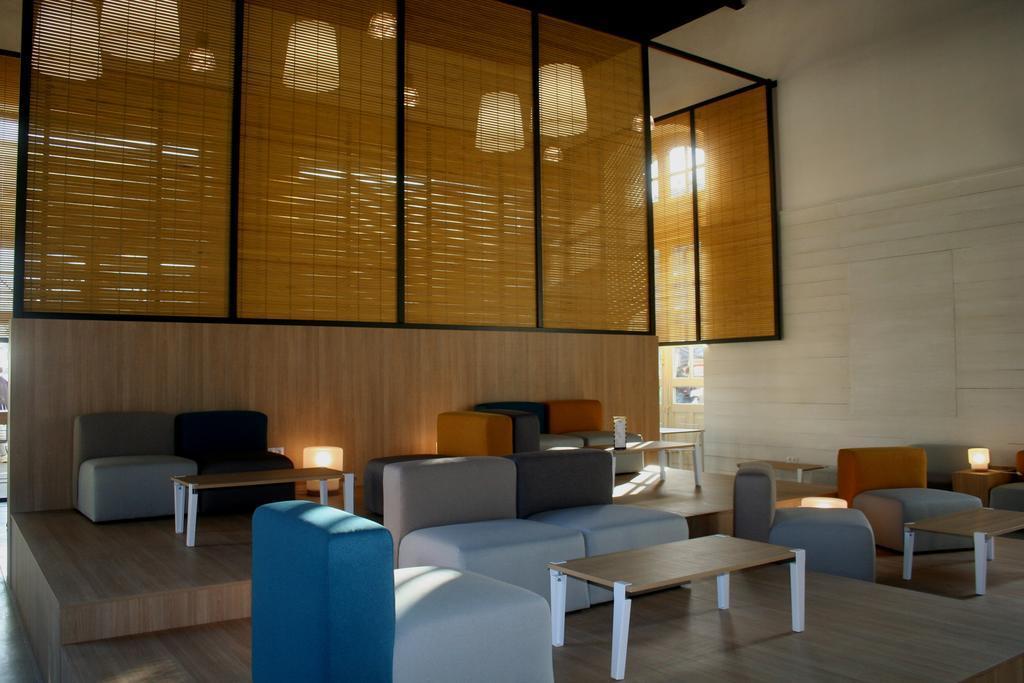 Up Hostel Valencia Ngoại thất bức ảnh